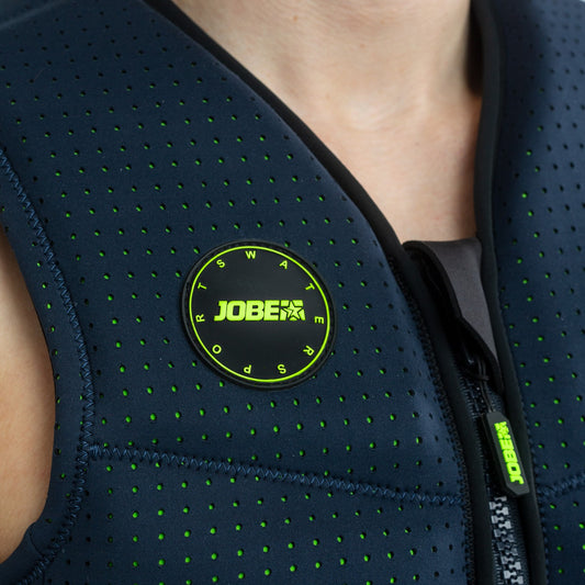 Logo-Patch der Jobe Fragment Schwimmweste Herren in Blau